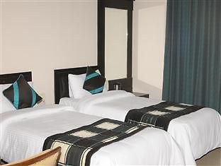 Apex Hotel Baddi Esterno foto