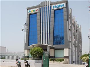Apex Hotel Baddi Esterno foto